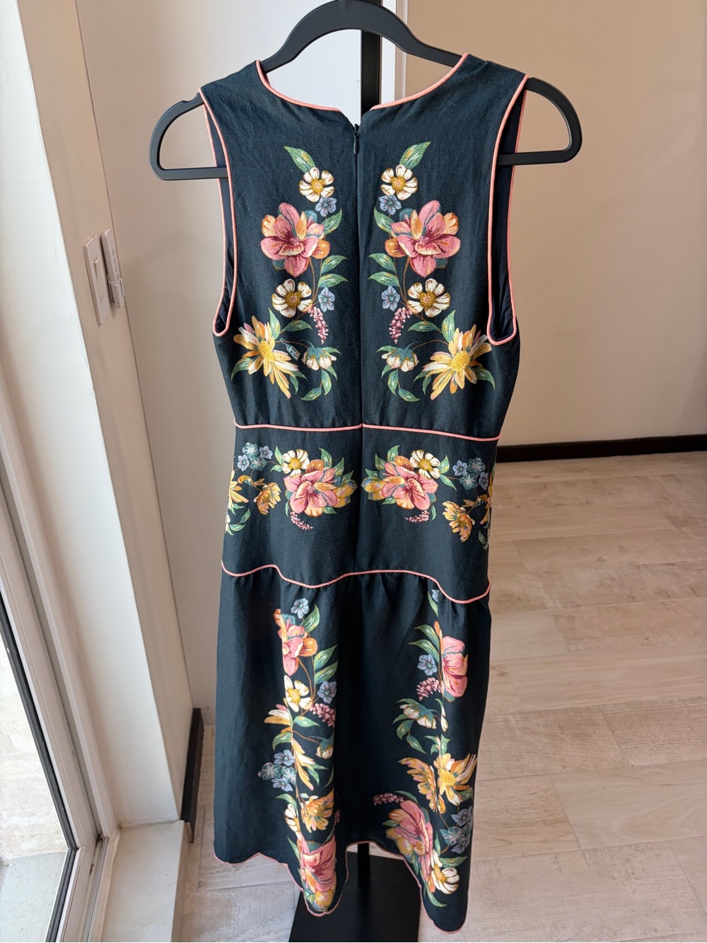Farm Rio: Dark Blue Maira Floral Midi Dress - Picture 11 of 11
